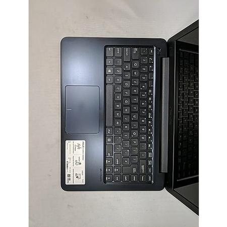 Refurbished Asus VivoBook E14 E402YA AMD E2-7015 4GB 62GB 14 Inch Windows 10 Laptop