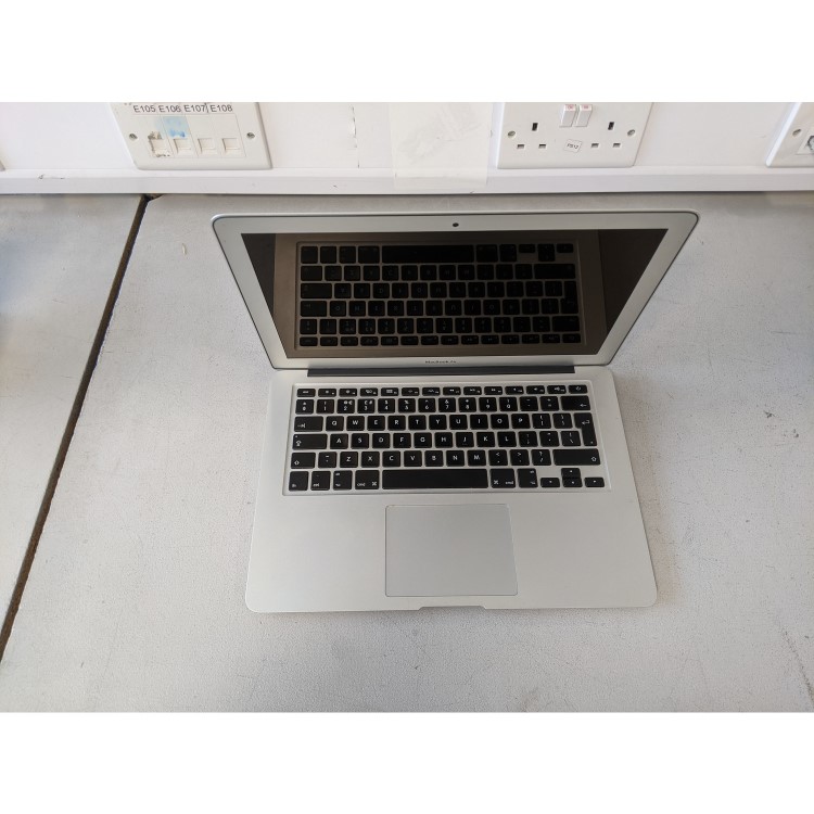 Refurbished Apple MacBook Air 7 13 Inch Aluminum i5 8GB RAM 128GB SSD - 2017