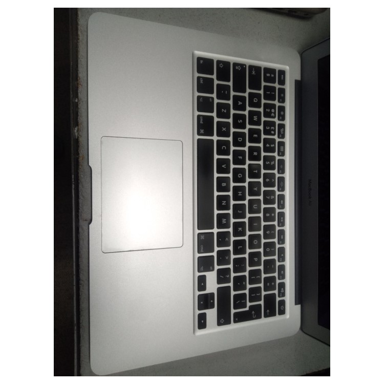 Refurbished Apple MacBook Air 13 Inch Aluminum i5 8GB RAM 256GB SSD - 2017