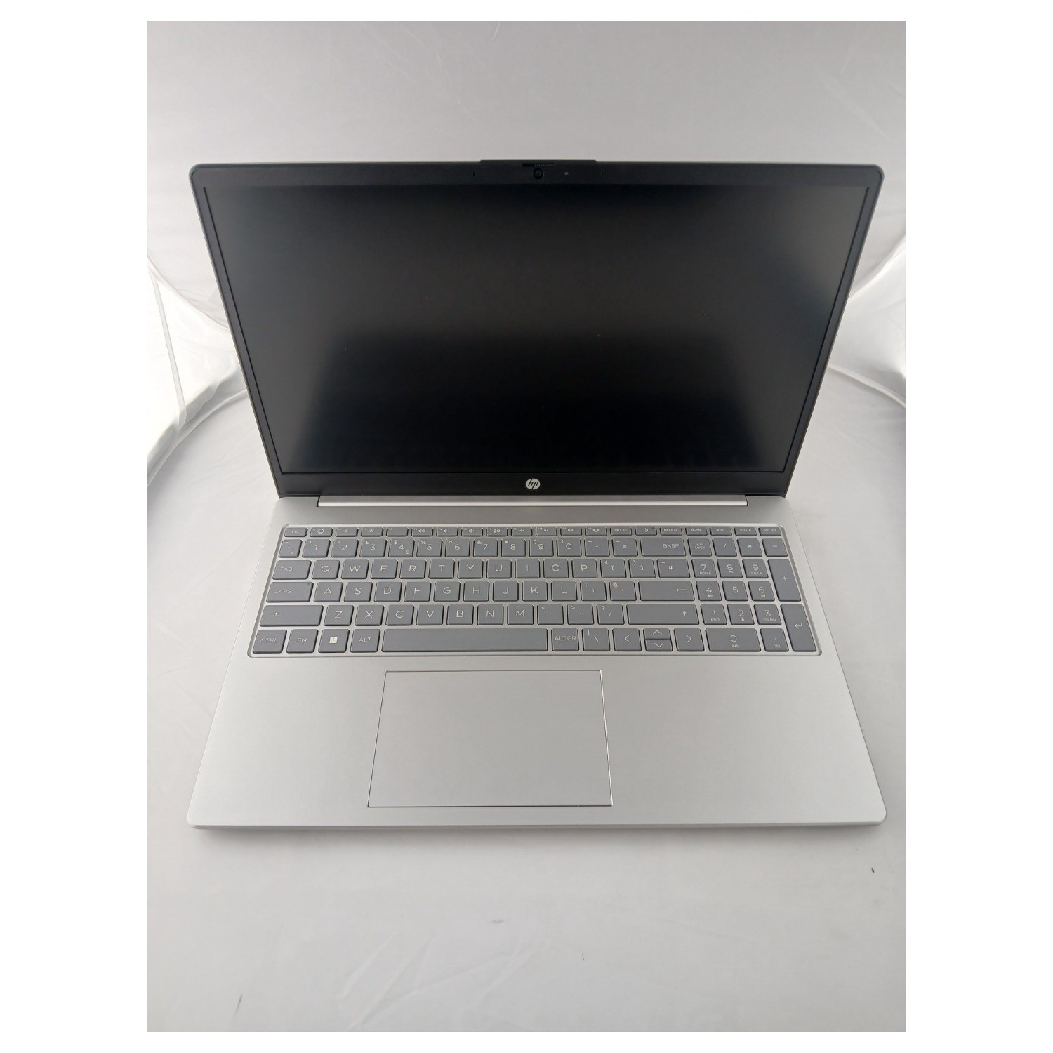 Refurbished HP 15-FC0XXX AMD Ryzen 5 7520U 8GB RAM 256GB SSD 15.6