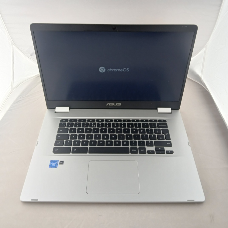 Refurbished ASUS C523 Intel Celeron N3350 4GB RAM 64GB SSD 15.6 Inch Chromebook