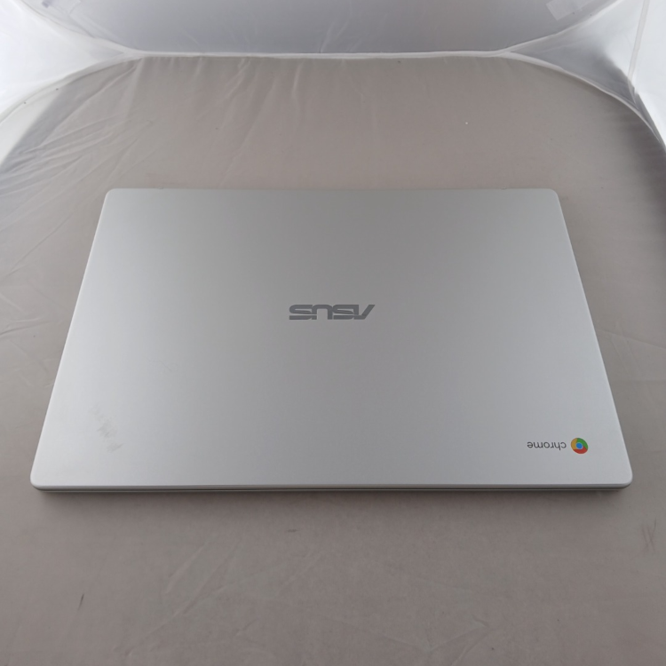 Refurbished ASUS C523 Intel Celeron N3350 4GB RAM 64GB SSD 15.6 Inch Chromebook