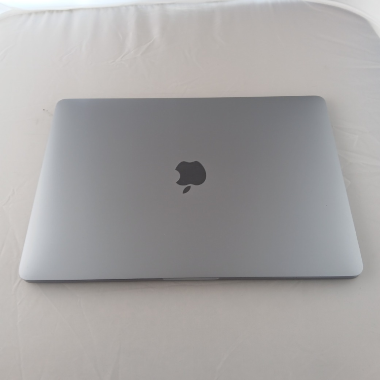 Refurbished Apple Macbook Pro A2251 13 Inch Intel Core i5 16GB RAM 500GB SSD 2020 - Space Grey