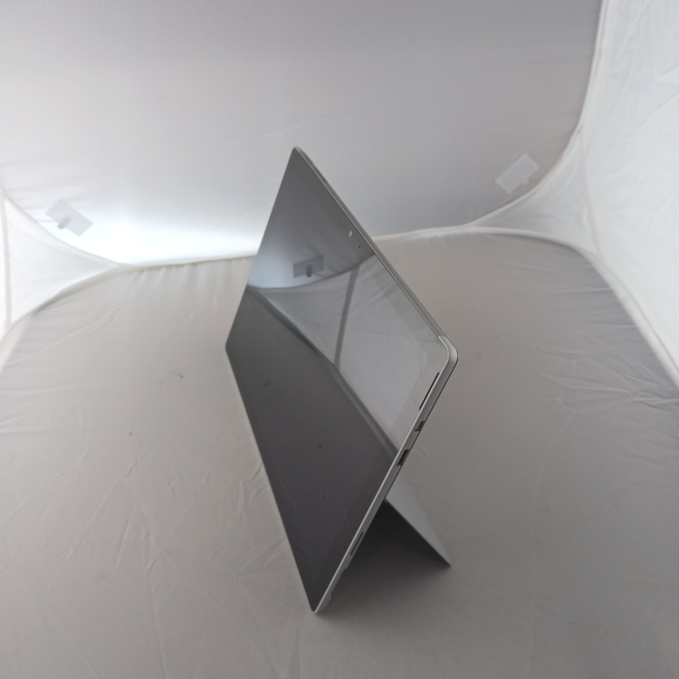 Refurbished Microsoft Surface Pro Core i5-7300U 4GB RAM 128GB SSD 12.3 Inch Windows 10 Laptop