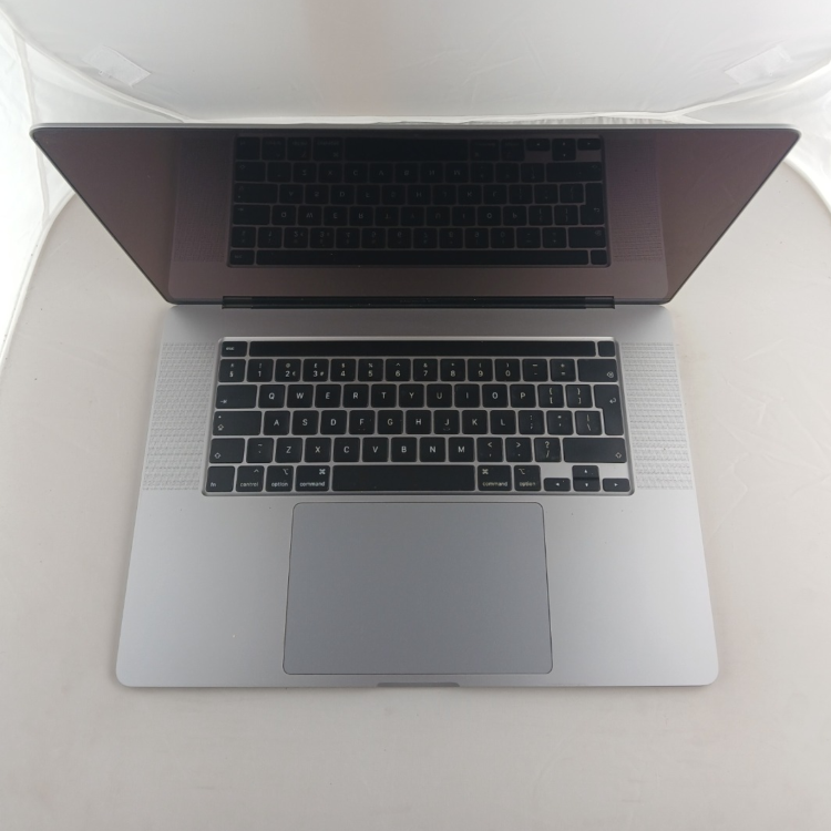 Refurbished Apple MacBook Pro 16 Inch Core i7 16GB RAM 500GB SSD 2019 - Aluminium