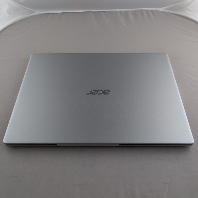 Refurbished Acer Swift SF314-59 Core i5-1135G7 8GB RAM 512GB SSD 14 Inch Windows 11 Home Laptop