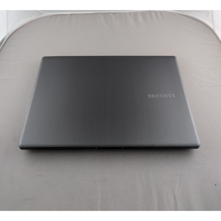 Refurbished Samsung 700Z3C/700Z5C Core i5-3210M 8GB RAM 1TB HDD 15.6 Inch Windows 11 Laptop