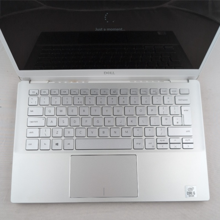 Refurbished Dell Inspiron 5391 Core i5-10210U 8GB RAM 256GB SSD 13.3 Inch Windows 11 Home Laptop