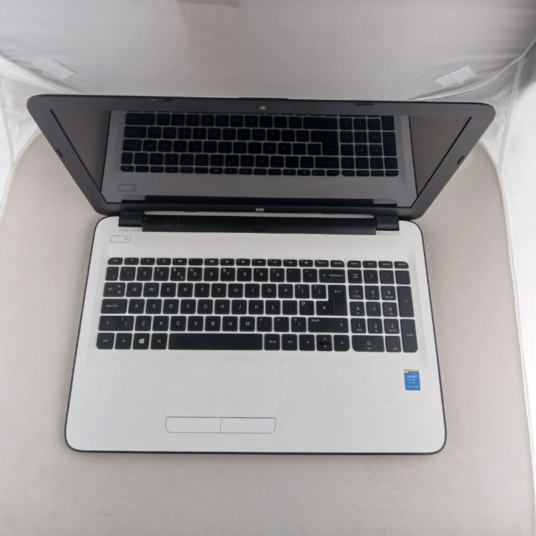 Refurbished HP N7J55EA Intel Pentium 3825U 8GB RAM 2TB HDD 15.6 Inch Windows 11 Laptop