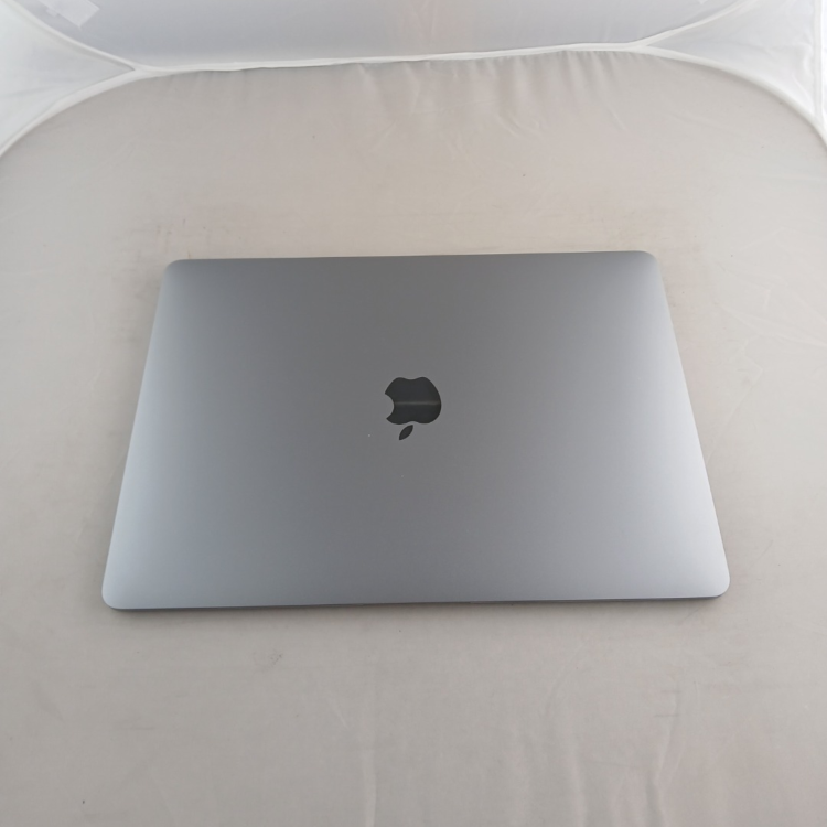 Refurbished Apple Macbook Air A1932 13 Inch Core i5 8GB RAM 128GB SSD