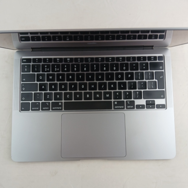 Refurbished Apple Macbook Air 13 Inch Core i3 8GB RAM 250GB SSD 2020