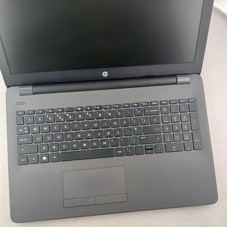 Refurbished HP 255 G6 AMD A6-9220 8GB RAM 1TB HDD 15.6 Inch Windows 11 Laptop