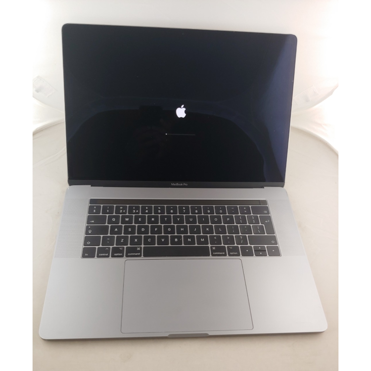 Refurbished Apple MacBook Pro 15 Inch Core i7-7700HQ 16GB RAM 256GB SSD 2017 Space Grey macOS Monterey