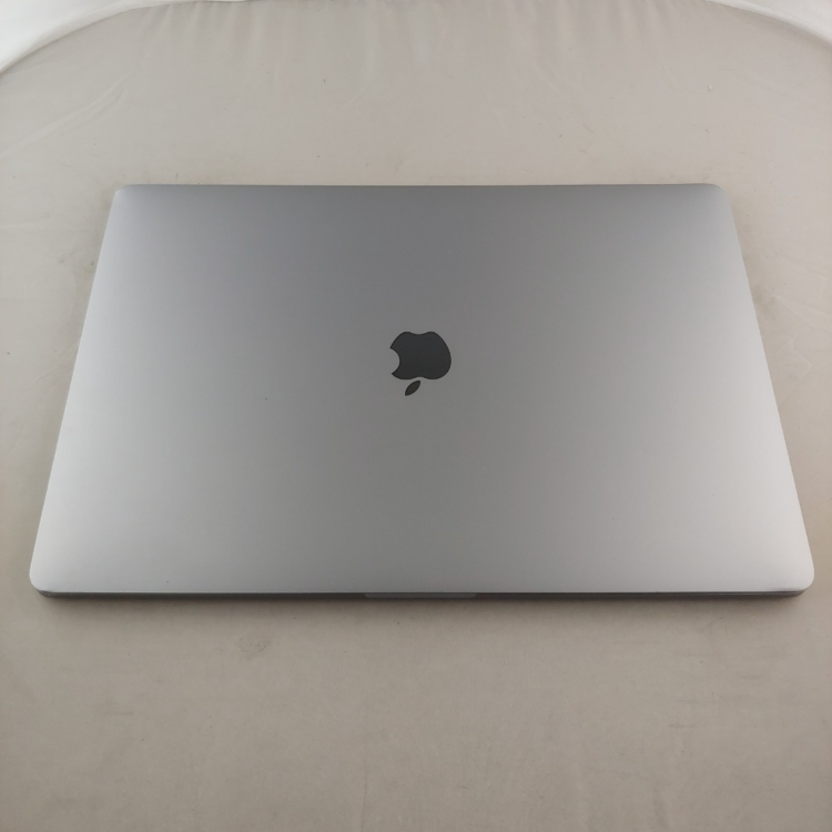 Refurbished Apple MacBook Pro 15 Inch Core i7-7700HQ 16GB RAM 256GB SSD 2017 Space Grey macOS Monterey