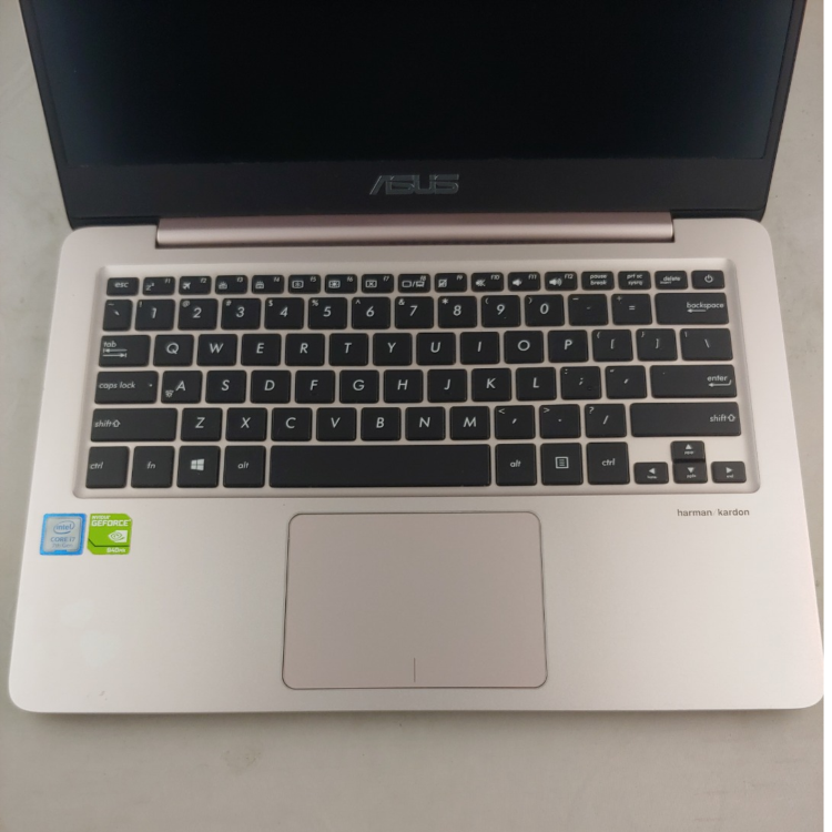 Refurbished ASUS UX410UQK Core i7-7500U 16GB RAM 1TB HDD 14 Inch Windows 11 Laptop