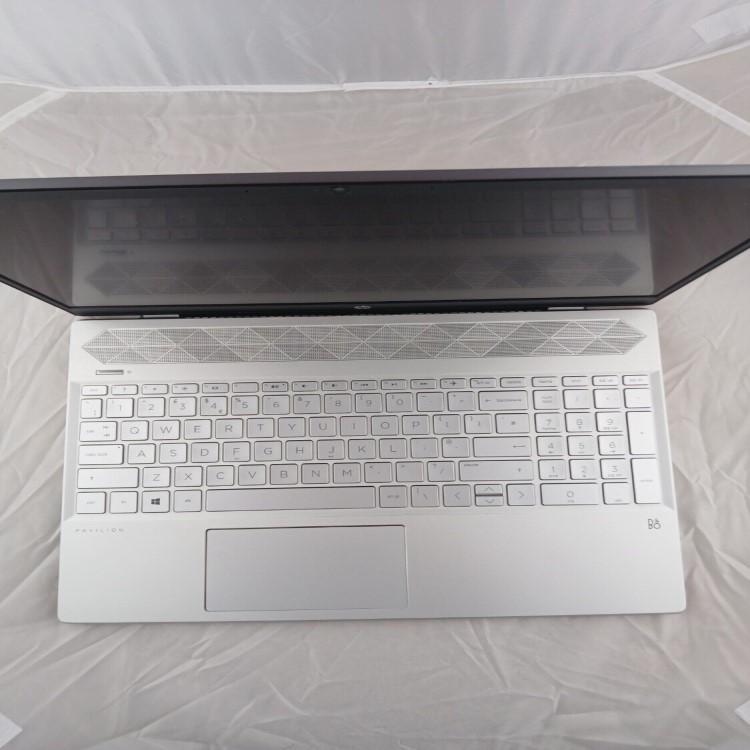 Refurbished HP Pavilion 15-CS3XXX Core i5-1035G1 8GB RAM 512GB SSD 15.3 Inch Windows 11 Home Laptop
