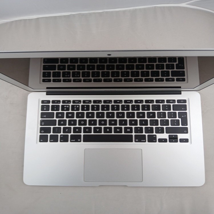 Refurbished Apple Macbook Air 13 Inch Core i5 4GB RAM 250GB SSD 2015 macOS Monterey
