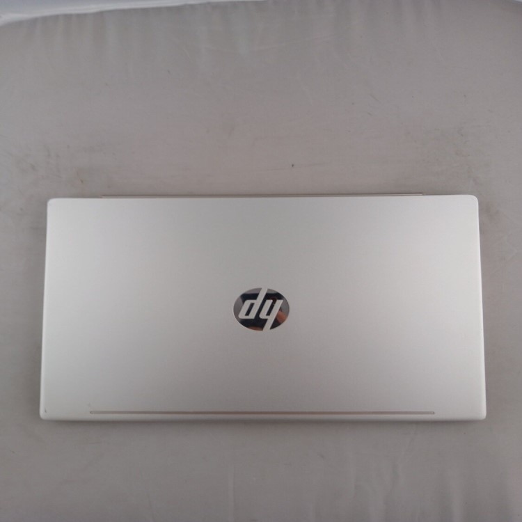Refurbished HP Pavilion 14-CE0XXX Core i5-8250U 8GB RAM 256GB SSD 14 Inch Windows 11 Home Laptop