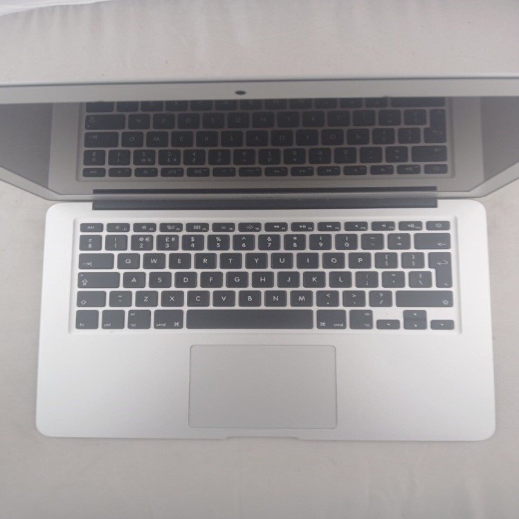 Refurbished Apple MacBook Air 13 Inch Core i5-5350U 8GB RAM 256GB SSD 2017 macOS Monterey