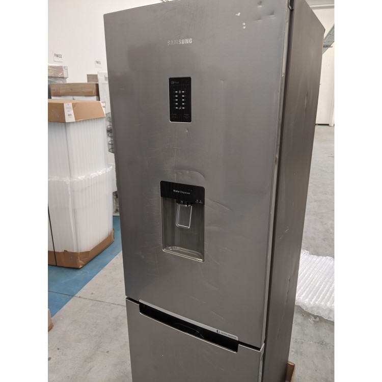 Refurbished Samsung RB31FDRNDSA Freestanding 338 Litre 70/30 Frost Free Fridge Freezer