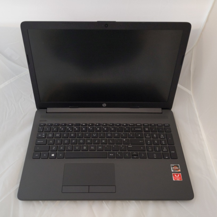Refurbished HP 255 G7 AMD Ryzen 5 2500U 32GB RAM 256GB SSD 15.6 Inch Windows 10 Laptop