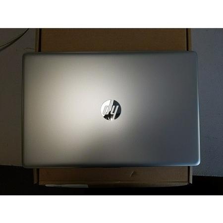 Refurbished HP 17-BY0XXX Core i3-8130U 4GB 1TB 17.3 Inch Windows 10 Laptop