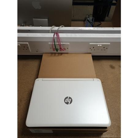 Refurbished HP Pavilion Core i3-5157U 8GB 1TB 15.6 Inch Windows 10 Laptop