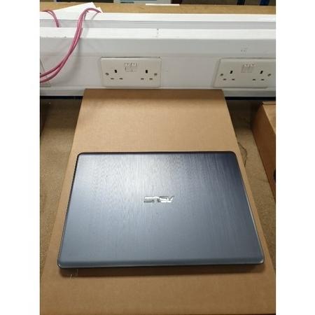 Refurbished ASUS VivoBook E406MAS Intel Celeron N4000 4GB 64GB 14 Inch Windows 10 Laptop