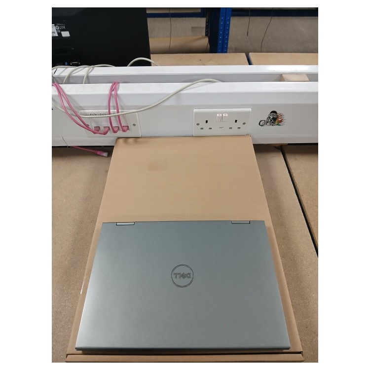 Refurbished Dell Inspiron 5379 Core i5-8250U 8GB RAM 256GB SSD 13.3 Inch Windows 10 Laptop