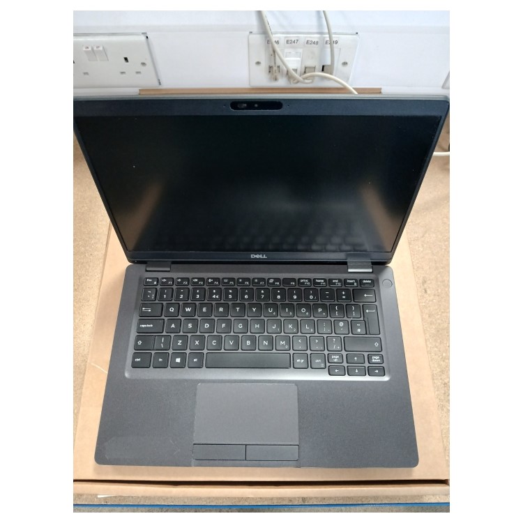 Refurbished Dell Latitude 5300 Core i3-8145U 8GB RAM 128GB SSD 13.3 Inch Windows 10 Laptop