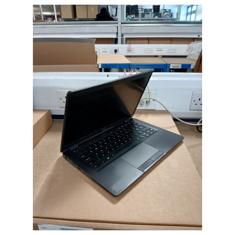 Refurbished Dell Latitude 5300 Core i3-8145U 8GB RAM 128GB SSD 13.3 Inch Windows 10 Laptop