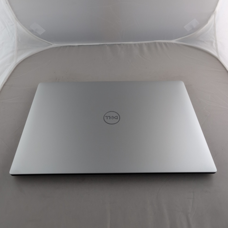 Refurbished Dell XPS 15 7590 Core i9-9980HK 32GB RAM 256GB SSD 15.6 Inch Windows 11 Home Laptop