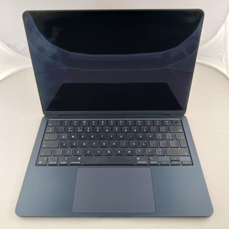 Refurbished Apple MacBook Air 13 Inch M3 16GB RAM 512GB SSD 2024