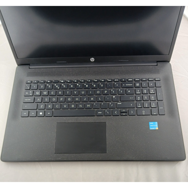 Refurbished HP 17-CN0XXX Intel Pentium Gold 7505 4GB RAM 128GB SSD 17.3 Inch Windows 11 Laptop