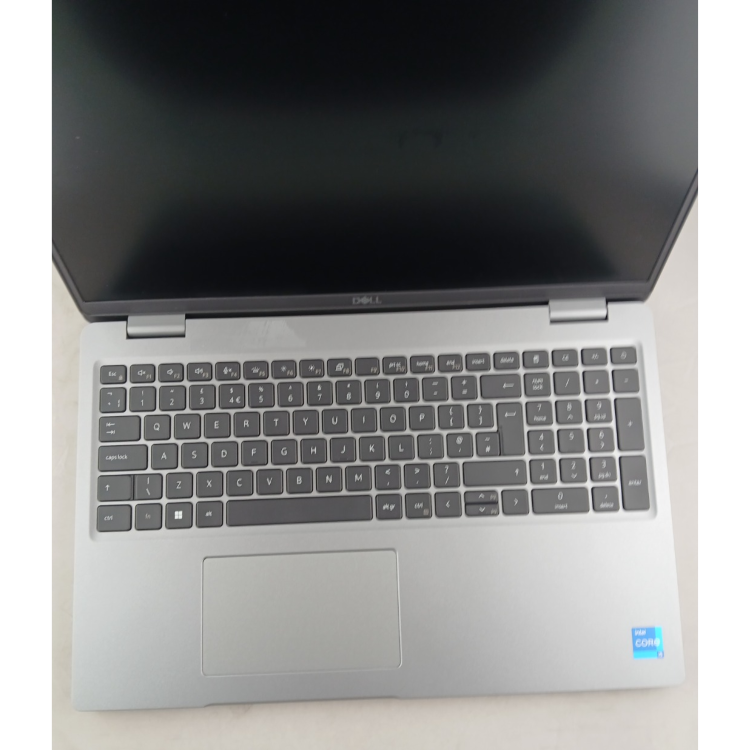 Refurbished Dell Latitude 5520 Core i5-1135G7 16GB RAM 256GB SSD 15.6 Inch Windows 11 Home Laptop