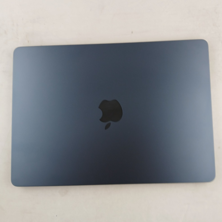Refurbished Apple Macbook Air 13 Inch M3 16GB RAM 256GB SSD 2024 macOS Tahoe