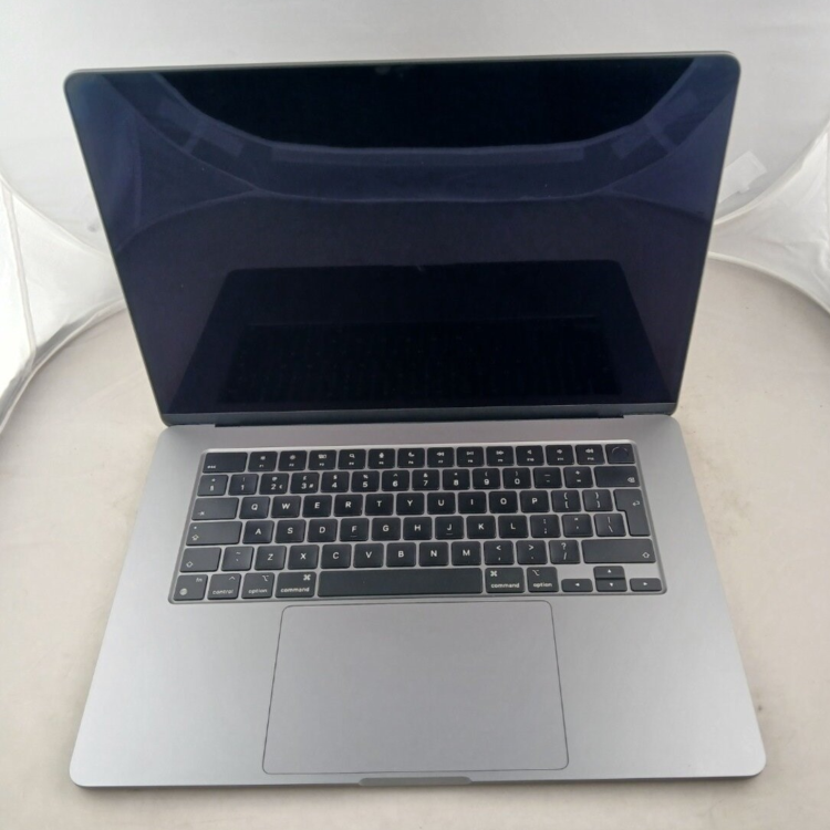 Refurbished Apple Macbook Air 15 Inch M2 8GB RAM 256GB SSD 2023 macOS Sequoia