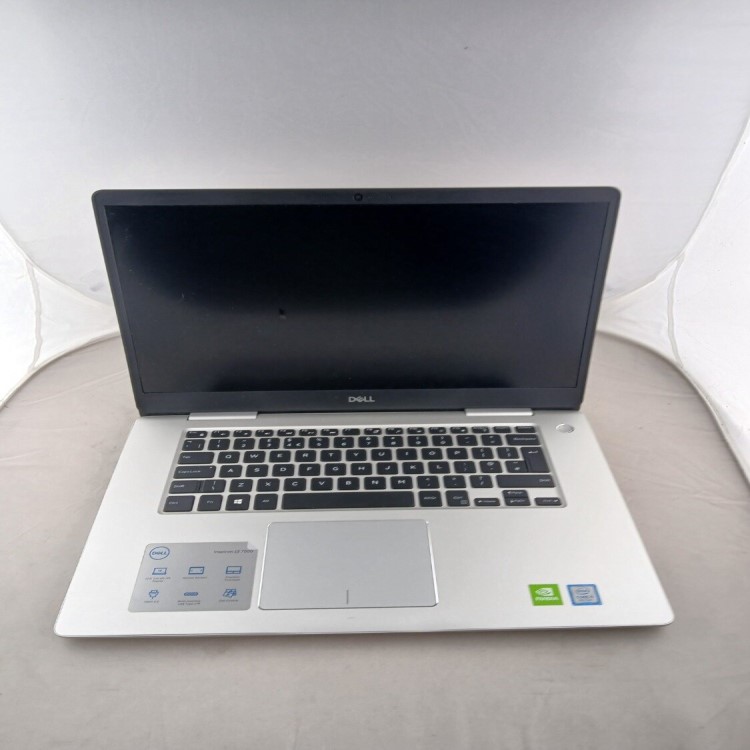 Refurbished Dell Inspiron 7580 Core i5-8265U 8GB RAM 512GB SSD 15.6 Inch Windows 11 Home Laptop