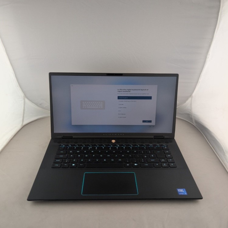 Refurbished Alienware M16 R2 Core Ultra 9 185H 64GB RAM 4TB SSD RTX 4070 16 Inch Windows 11 Home Gaming Laptop