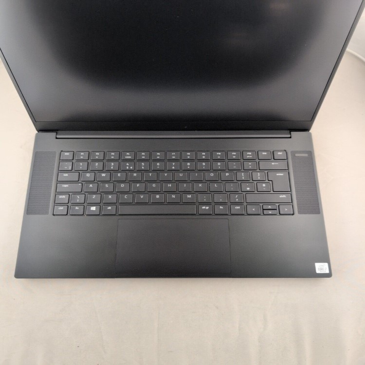 Refurbished Razer Blade 15 RZ09-0369 Core i7-10750H 16GB RAM 512GB SSD RTX 3060 15.6 Inch Windows 11 Home Gaming Laptop
