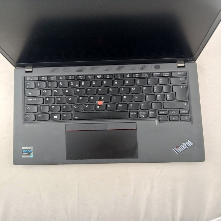 Refurbished Lenovo ThinkPad X13 gen 2I Core i5-1135G7 8GB RAM 256GB SSD 13.3 Inch Windows 11 Home Laptop