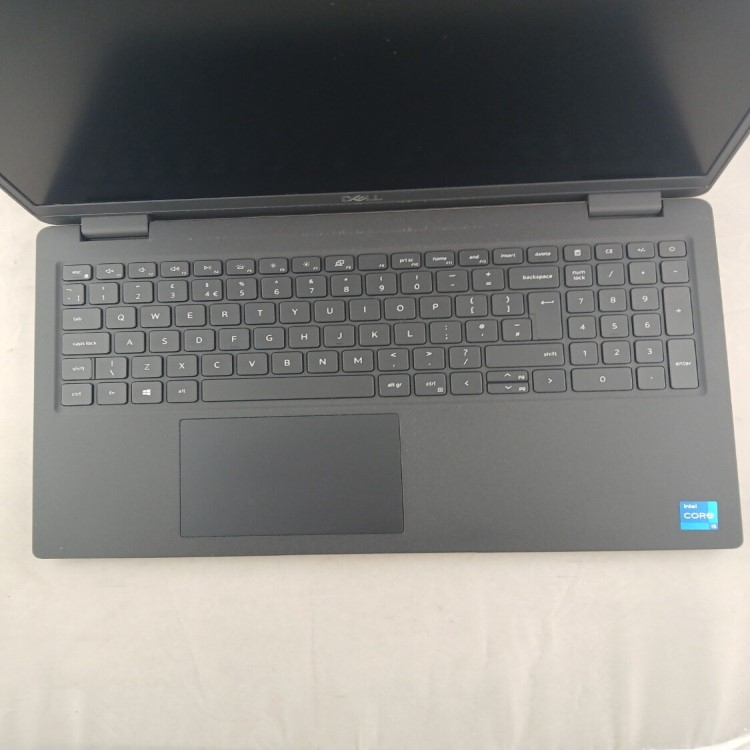 Refurbished Dell Latitude 3520 Core i5-1135G7 16GB RAM 256GB SSD 15.6 Inch Windows 11 Home Laptop