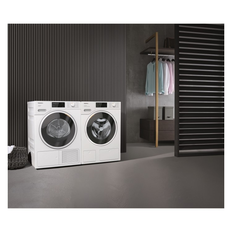 Miele 9kg Freestanding Heat Pump Tumble Dryer - White