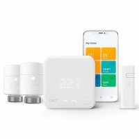 GRADE A1 - Tado Smart Thermostat Starter Kit V3+ with 2 Add-on Smart Radiator Thermostats - White