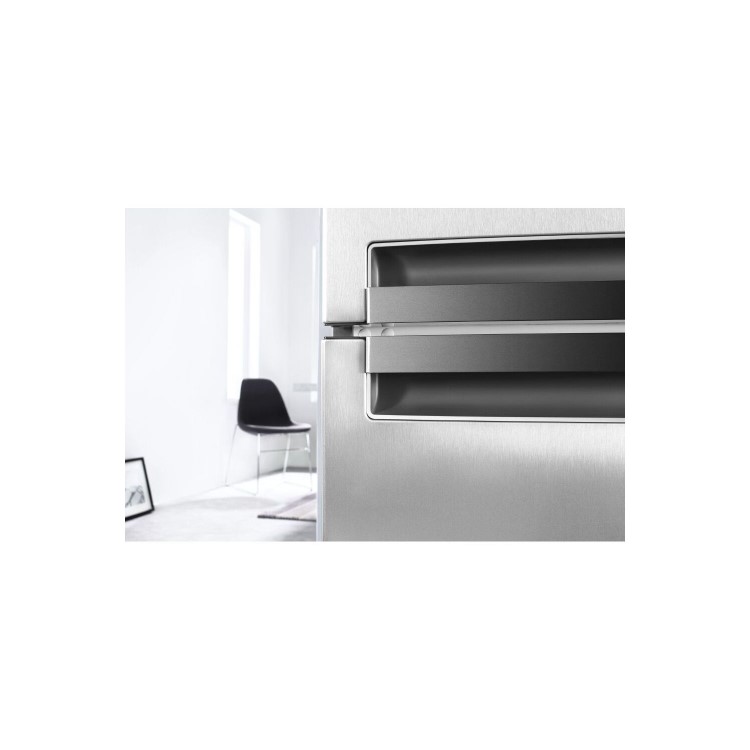 Whirlpool BLF8121OX 60cm 1.88m Freestanding Less Frost Fridge Freezer - Steel