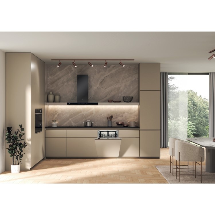 Refurbished Whirlpool 6th Sense W2IHD524UK 14 Place Fully Integrated Dishwasher