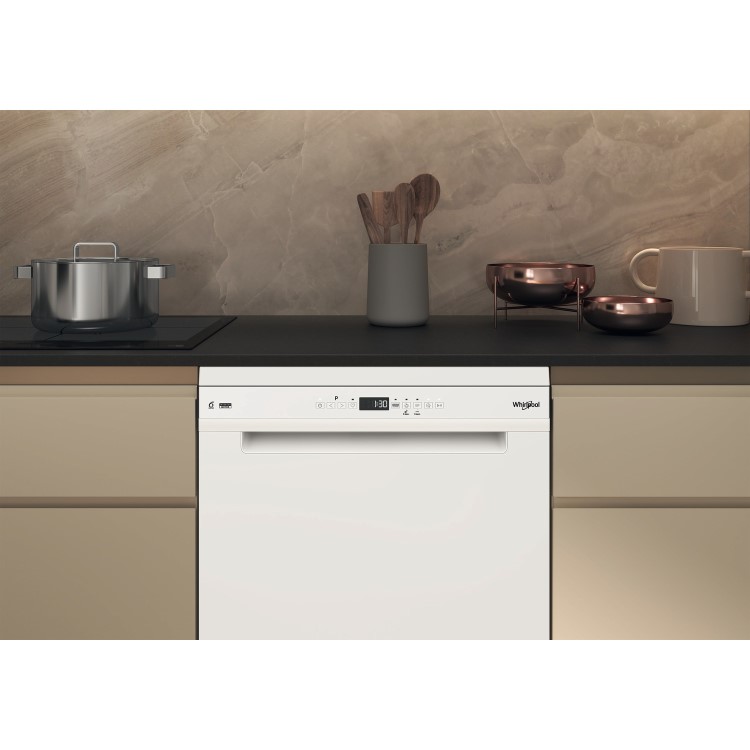 Whirlpool 6th Sense Freestanding Dishwasher - D-Rated, White