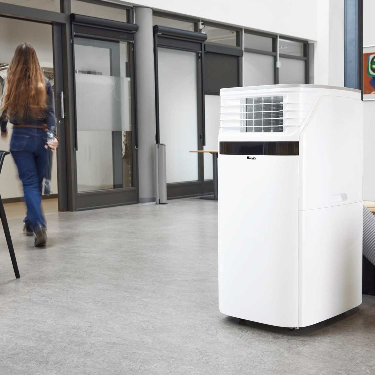 Woods 22000 BTU Industrial Portable AC & Spot Cooler