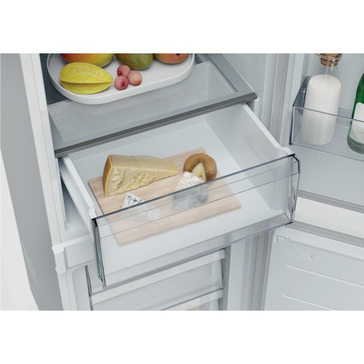 Hoover 268 Litre 70/30 Integrated Fridge Freezer