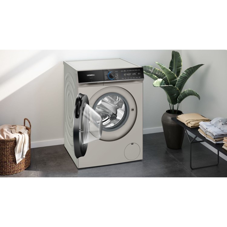 Siemens iQ700 11kg 1600rpm Washing Machine - Silver